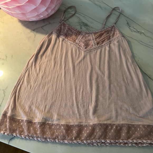 American Eagle Tank Top color blush pink size S/P lace top and bottom pre loved - Picture 5 of 5